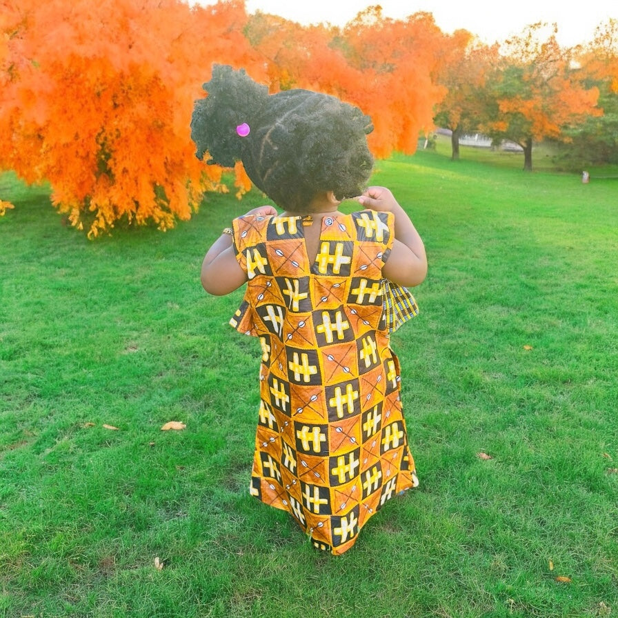 Sleeveless Summer Dress African entire for 14 to 24 months.