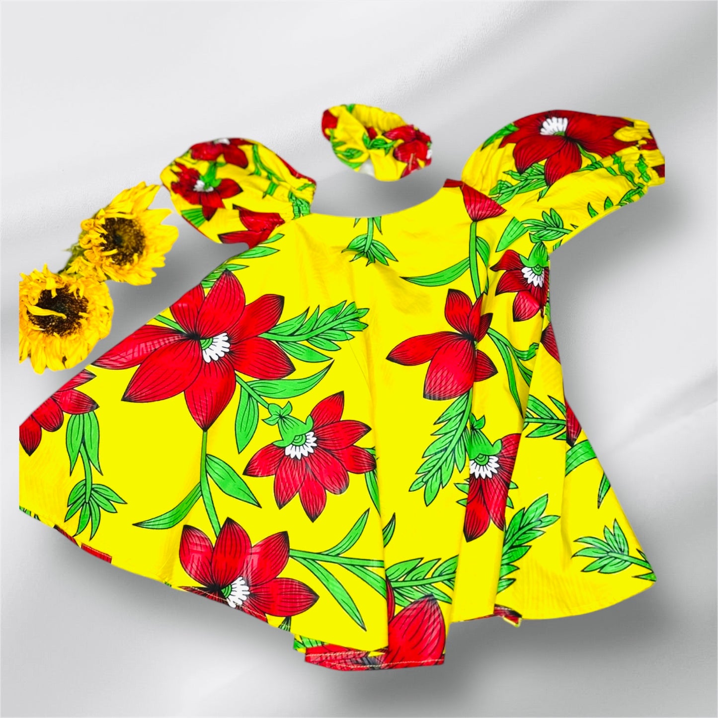 Baby Girl Two-piece summer Dress with headband age One to three years for any occasions.